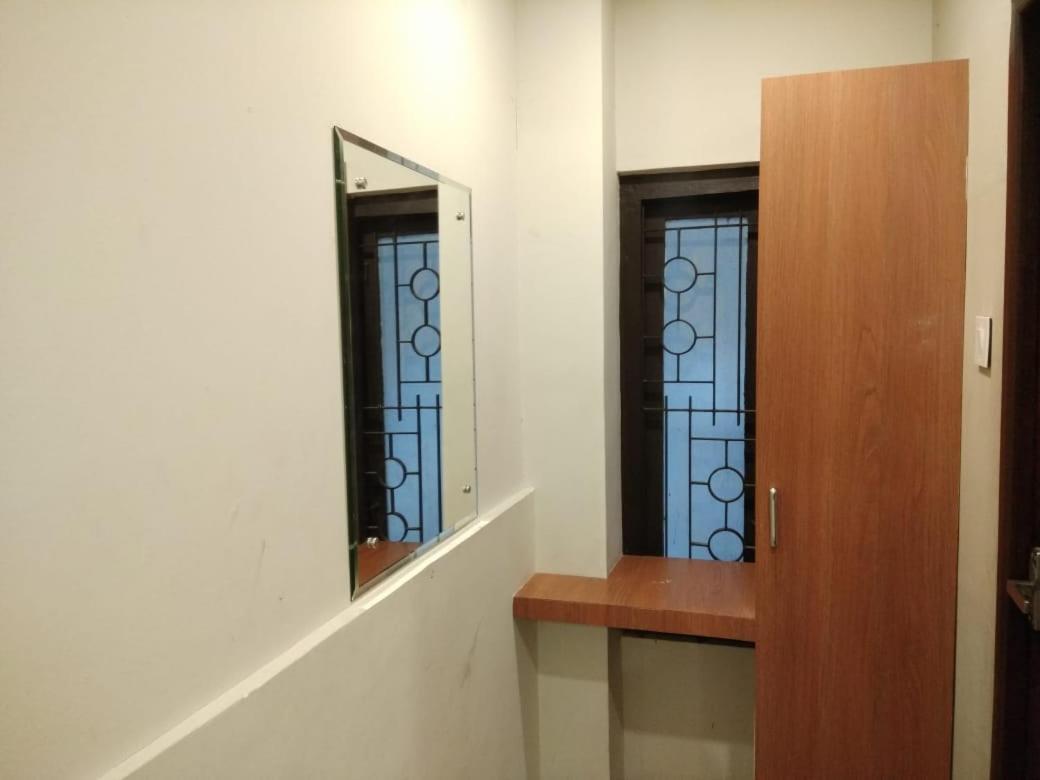 Tirur Tourist Home Exterior foto